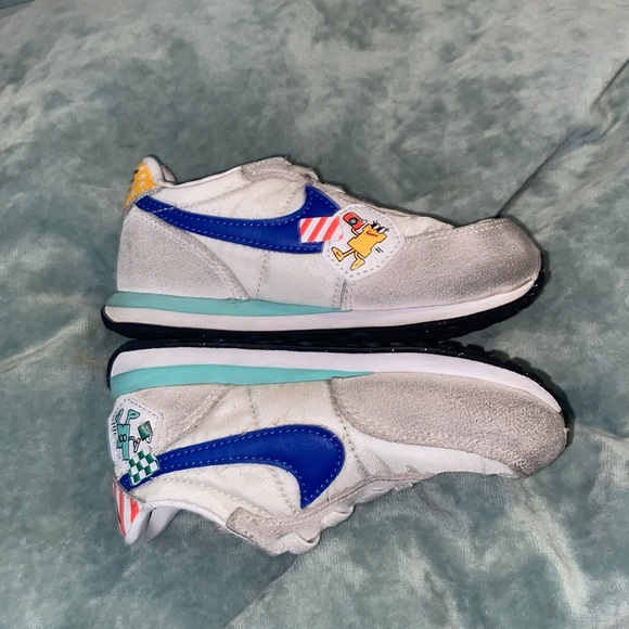 Nike Waffle Trainer, Scrapbook Edition - Picture 2 of 6